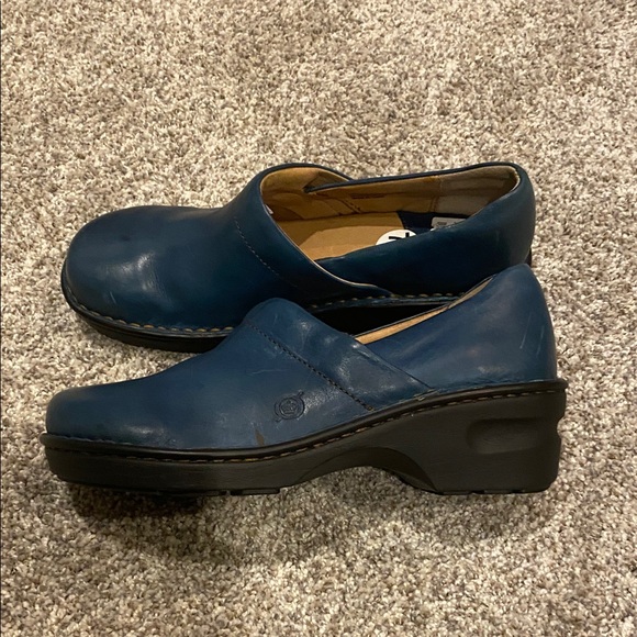 Women's Blue Leather Clogs - Picture 4 of 11